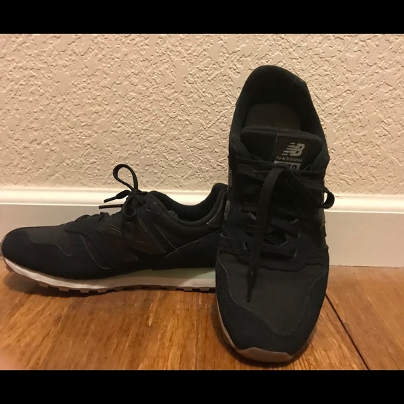 new balance black 373